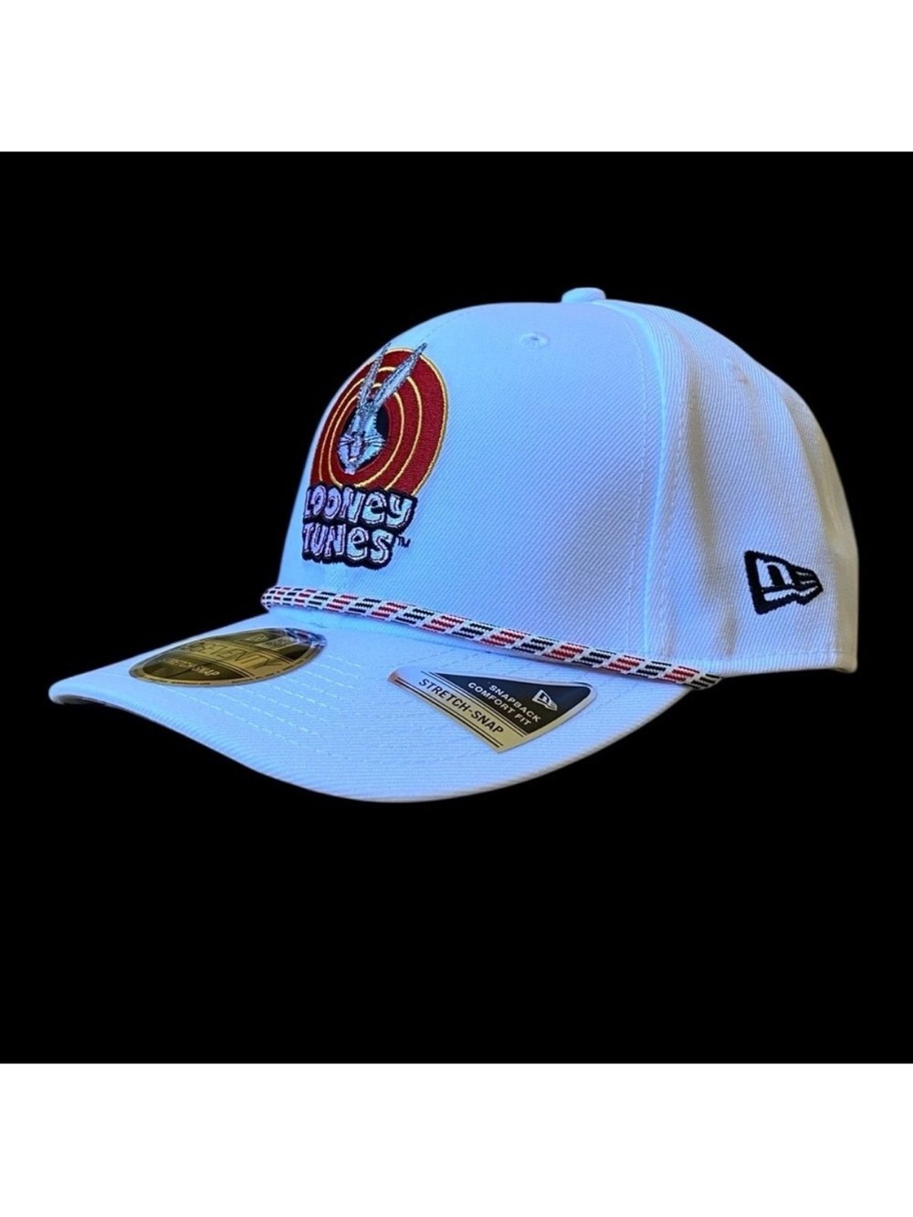 NEW Bugs Bunny Looney Tunes New Era 9SEVENTY Stretch-Snap Adjustable Hat White